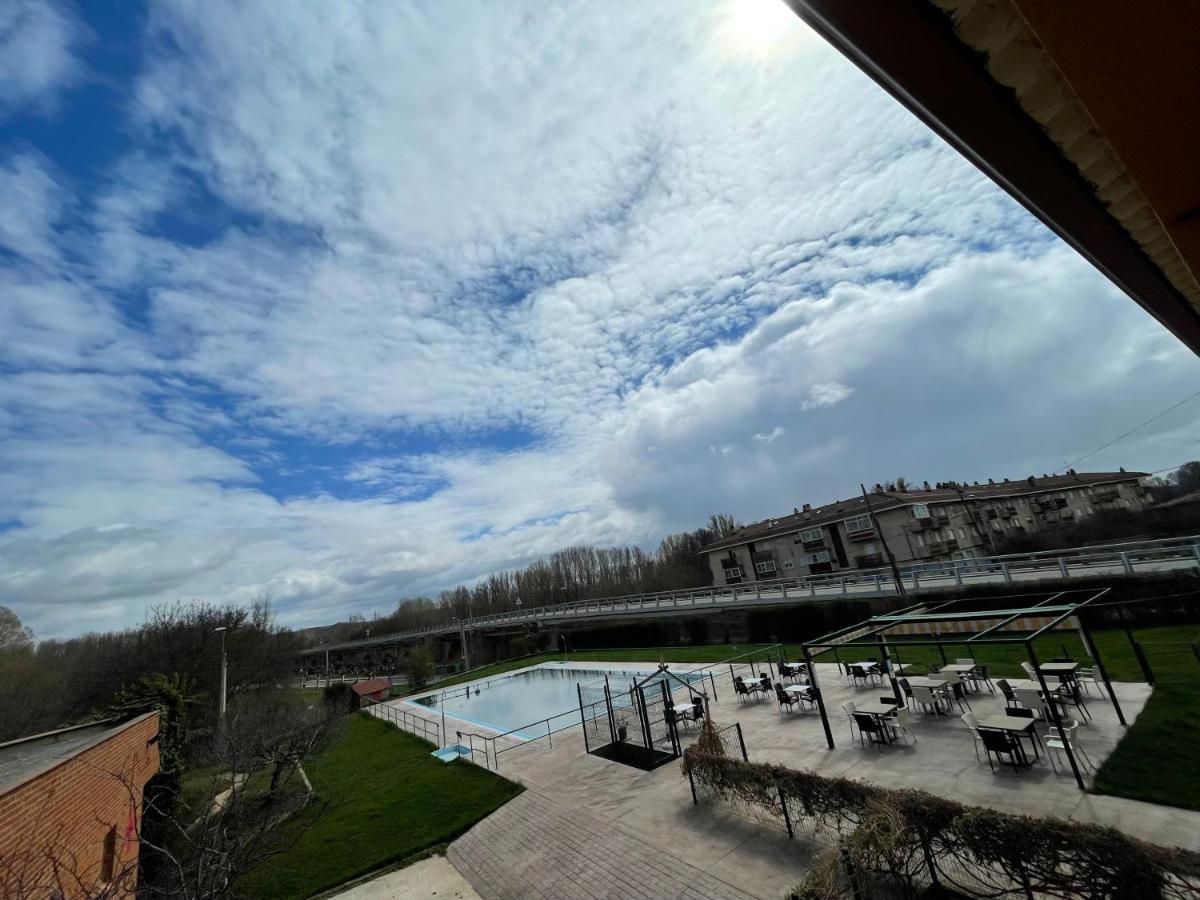 El Delfin Verde Villarente Exterior photo